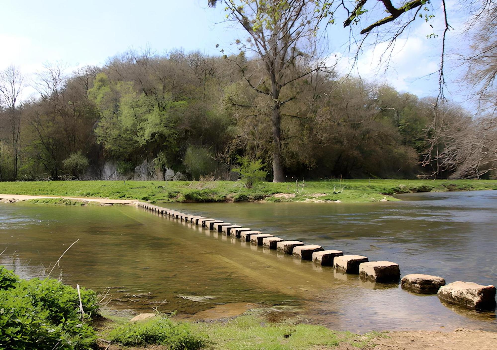 Gite L Ainstant A 2 Pas De La Riviere, Proche Cnpe Et A42 Neuville-sur-Ain エクステリア 写真